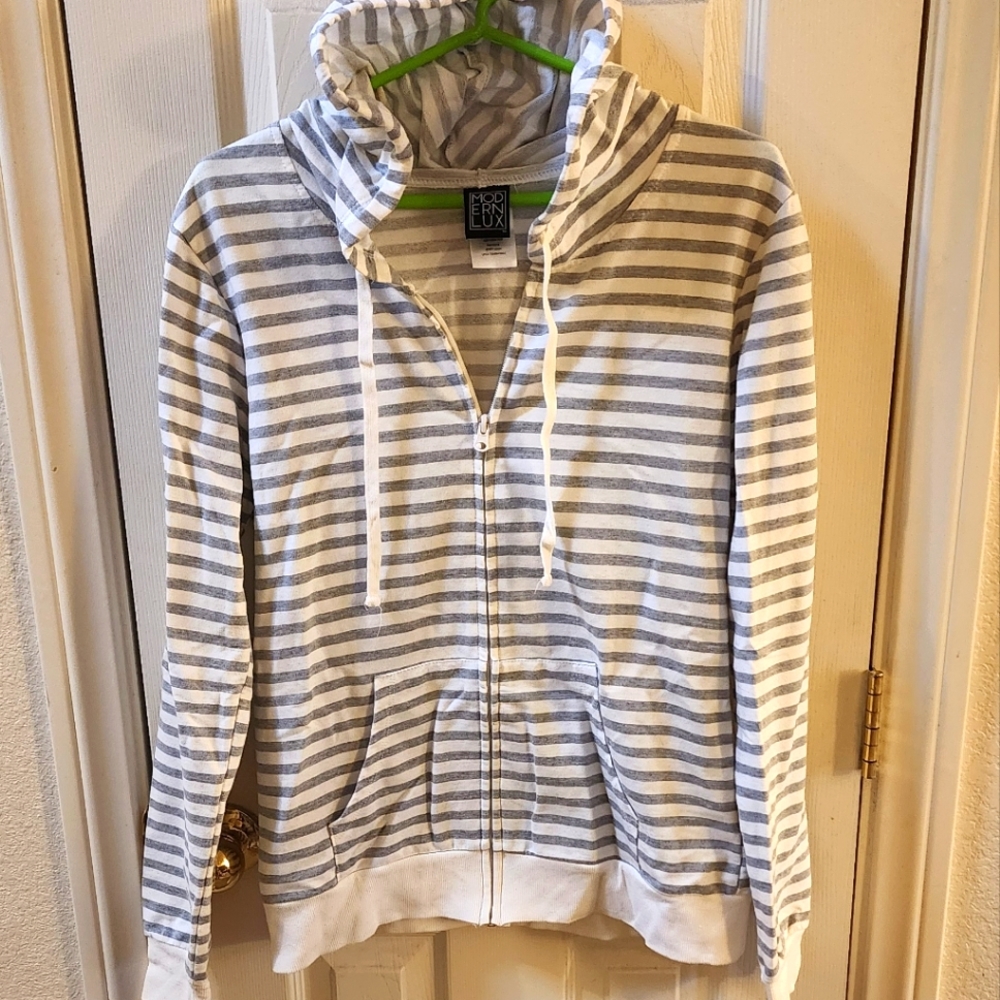 Modern lux xl hooded and zipper lightweight sweatshirt